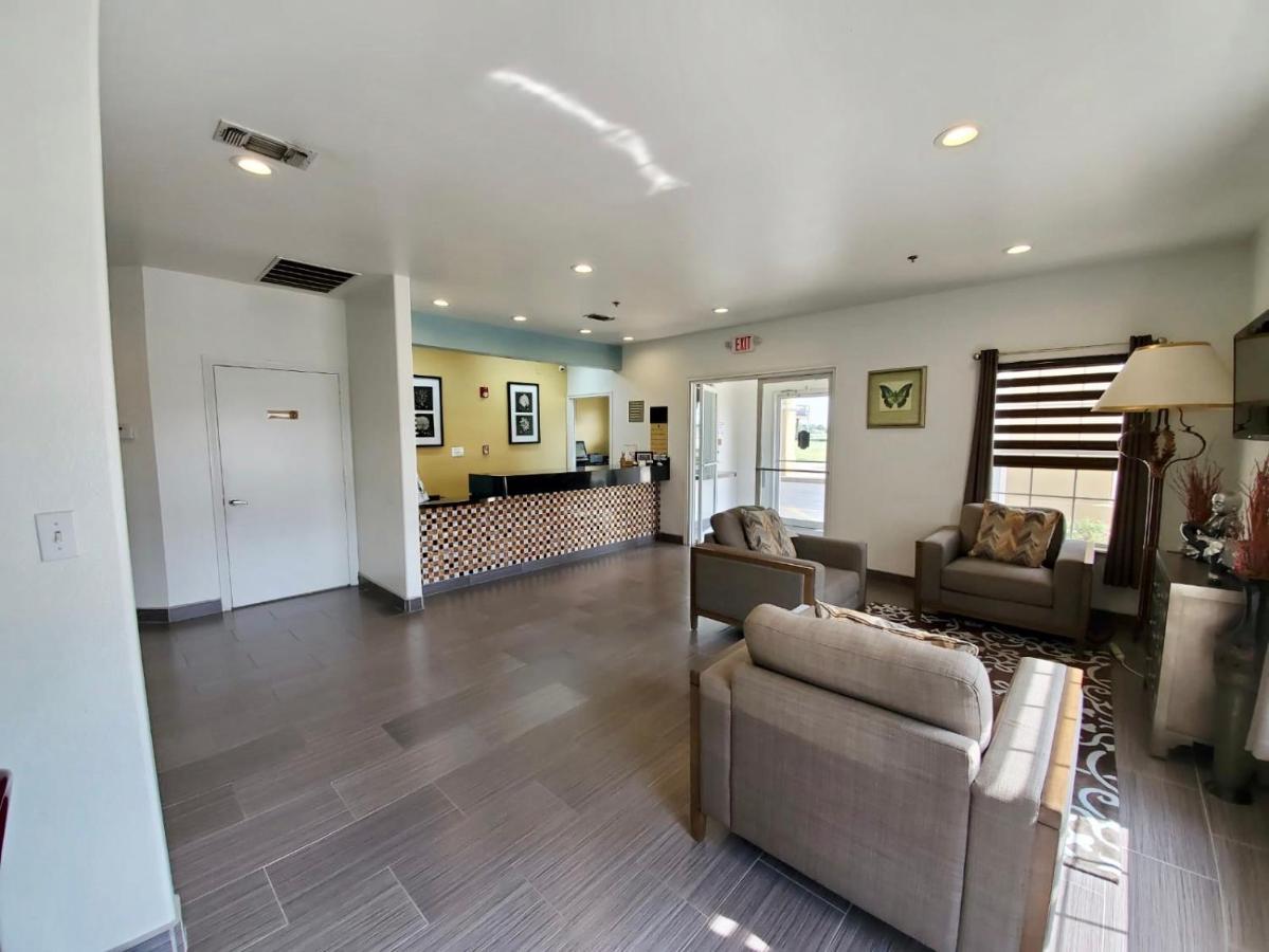 Super 8 By Wyndham Forney/East Dallas Buitenkant foto
