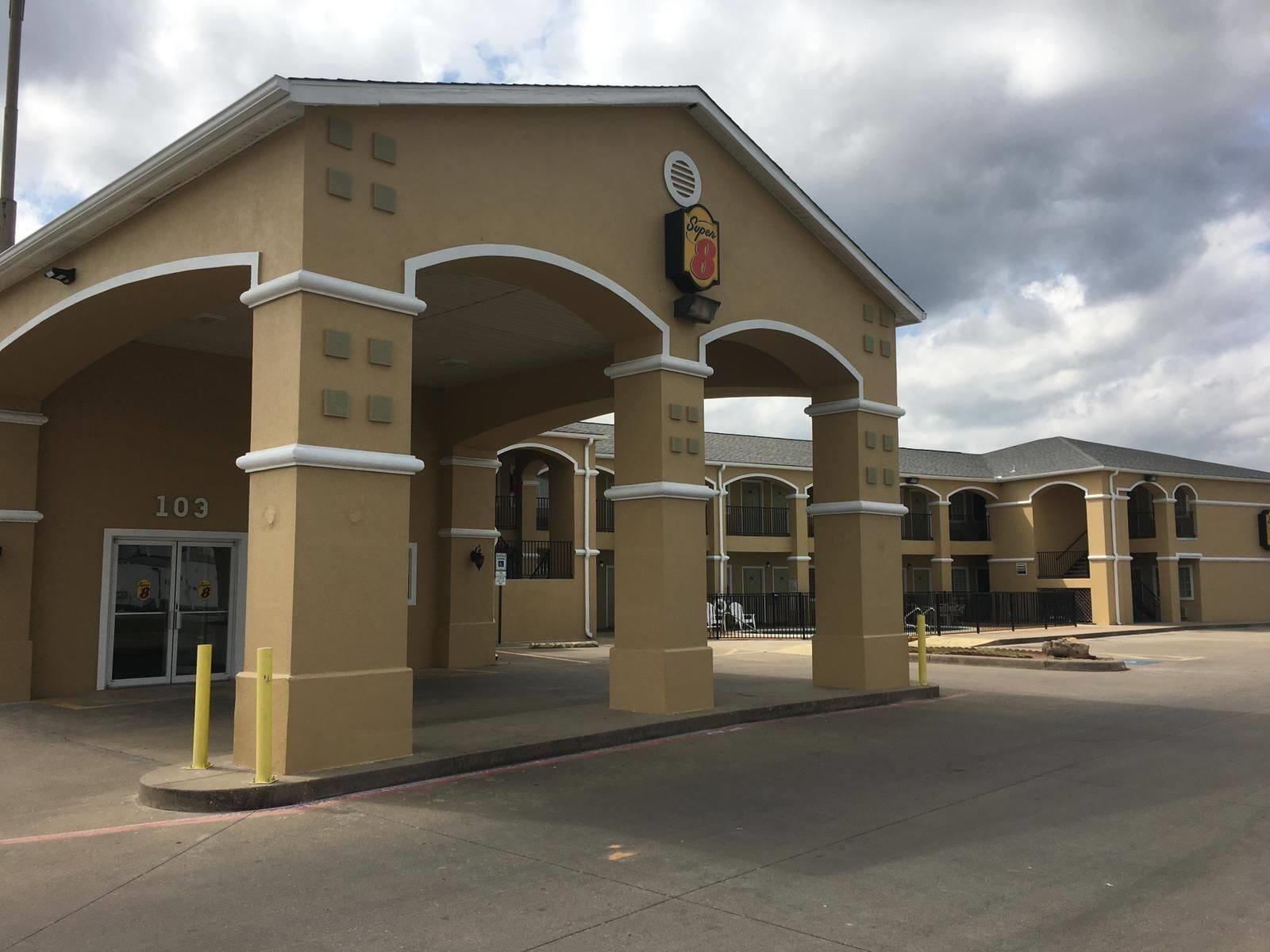 Super 8 By Wyndham Forney/East Dallas Buitenkant foto