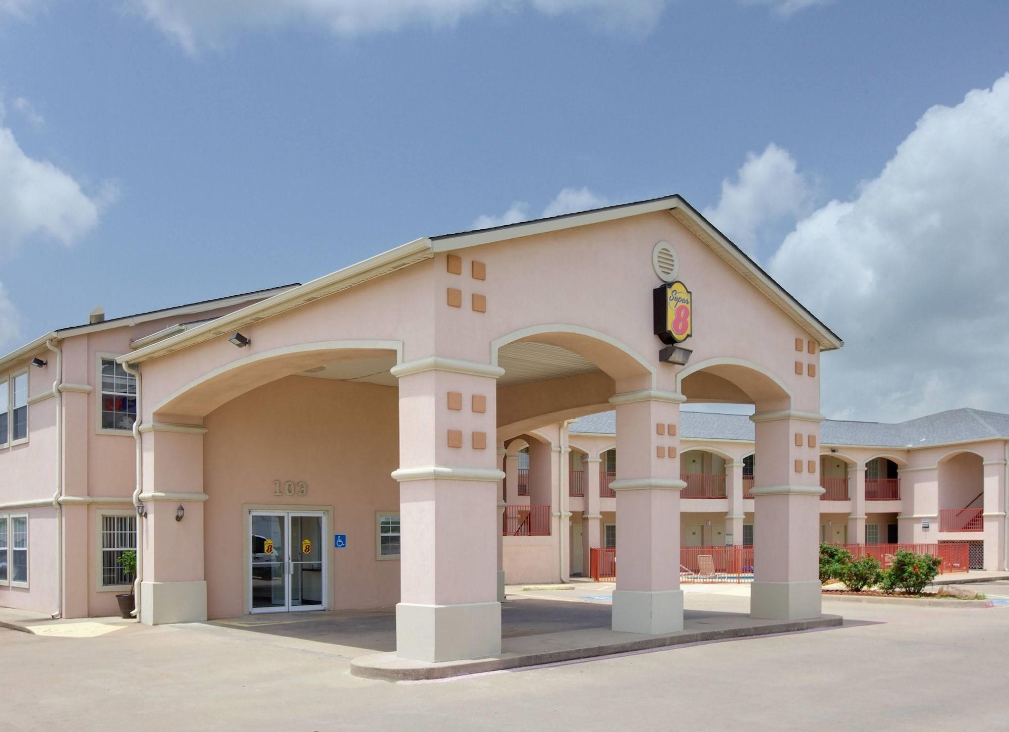 Super 8 By Wyndham Forney/East Dallas Buitenkant foto